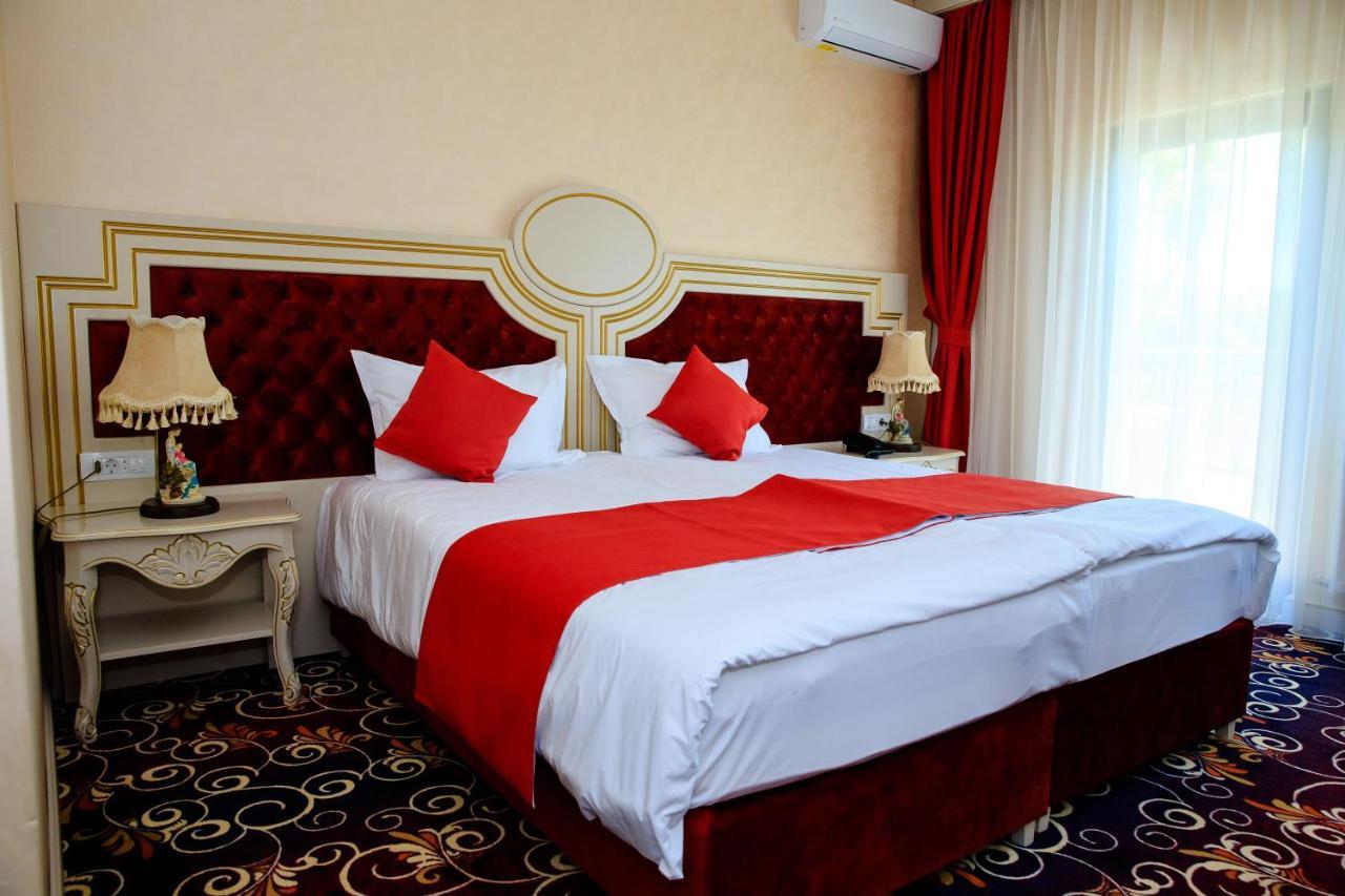 Hotel La Casa Cu Stuf Baldovinesti Exteriér fotografie