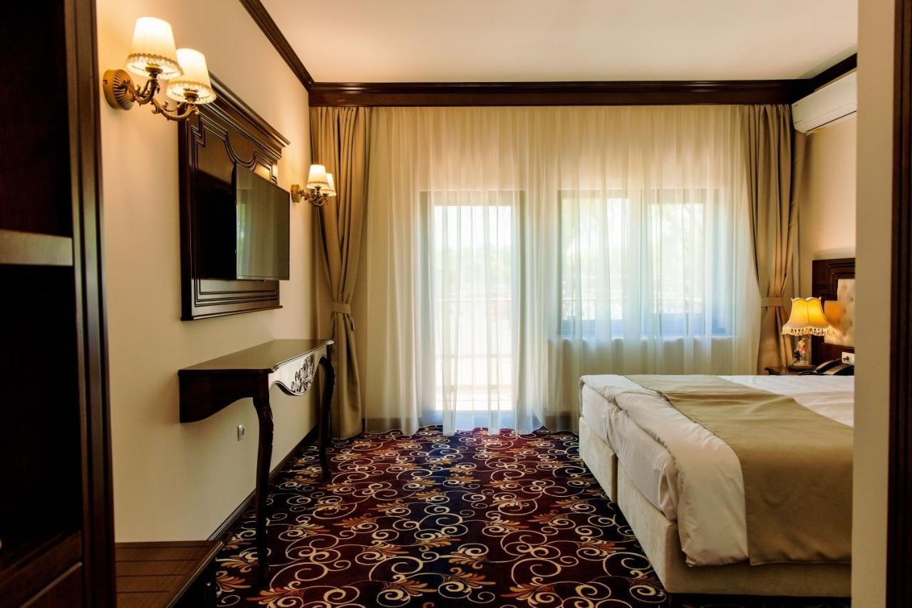 Hotel La Casa Cu Stuf Baldovinesti Exteriér fotografie